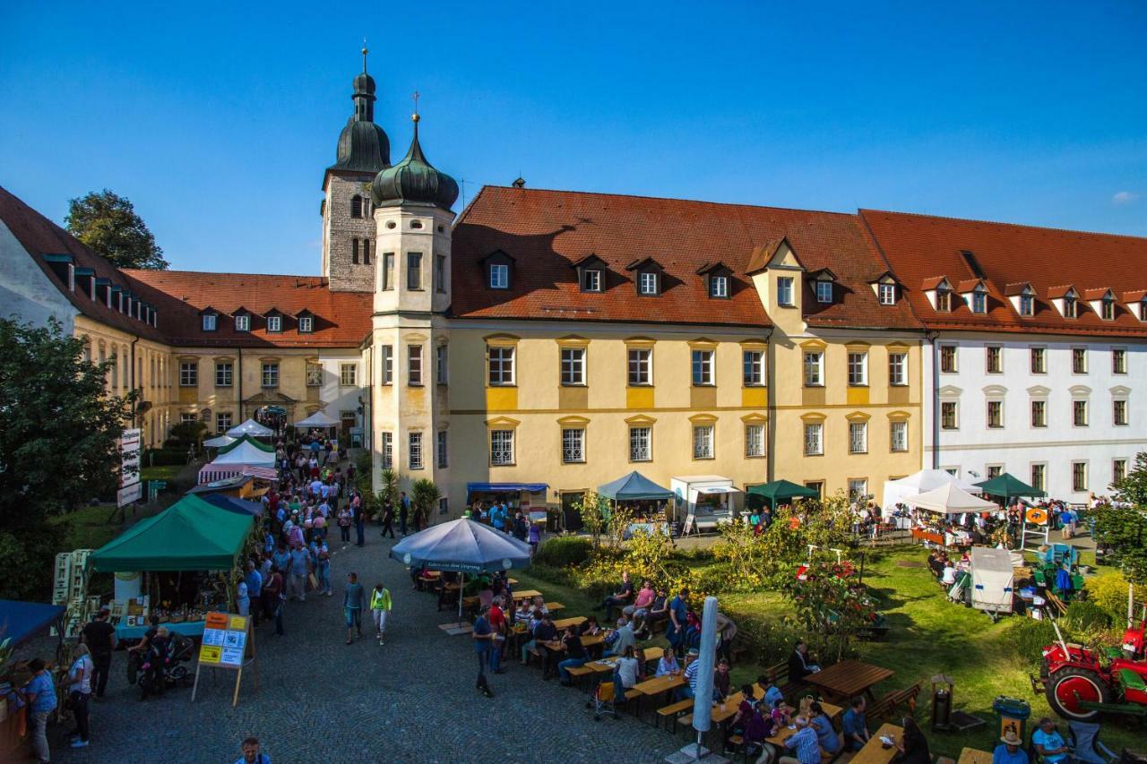 Kloster Plankstetten Gaste- Und Tagungshaus Berching Exteriör bild